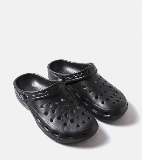 Černé pánské perforované žabky Crocs MY205 BLACK