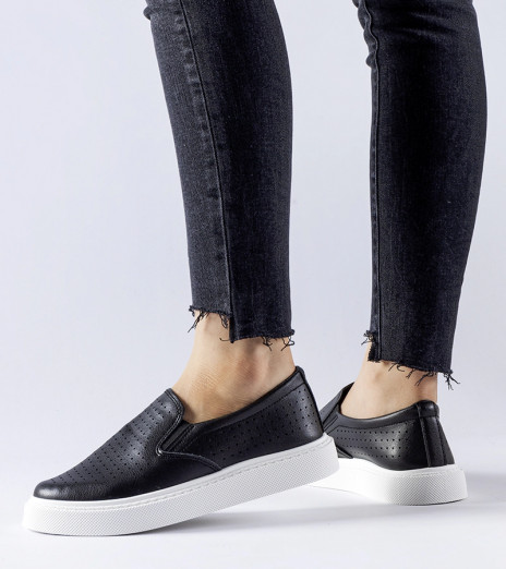 Černé slip-on tenisky Codiponte